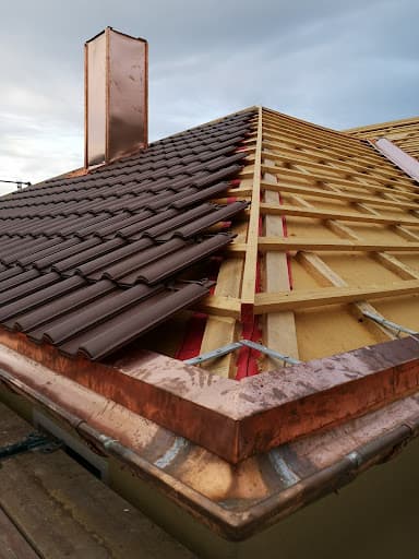Holzbau Stemmer GmbH Zimmerei - Spenglerei — Kundenfoto