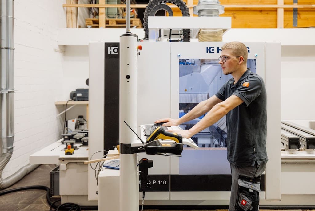 Korr GmbH - Einrichtung & Design | Küchen | Büroeinrichtung | Praxiseinrichtung