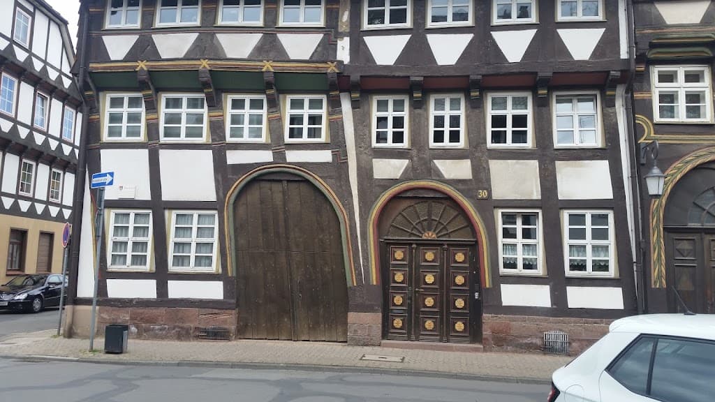Hannoversche Zimmerei & Dachdeckerei GmbH & Co. KG