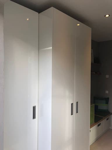 Korr GmbH - Einrichtung & Design | Küchen | Büroeinrichtung | Praxiseinrichtung — Kundenfoto